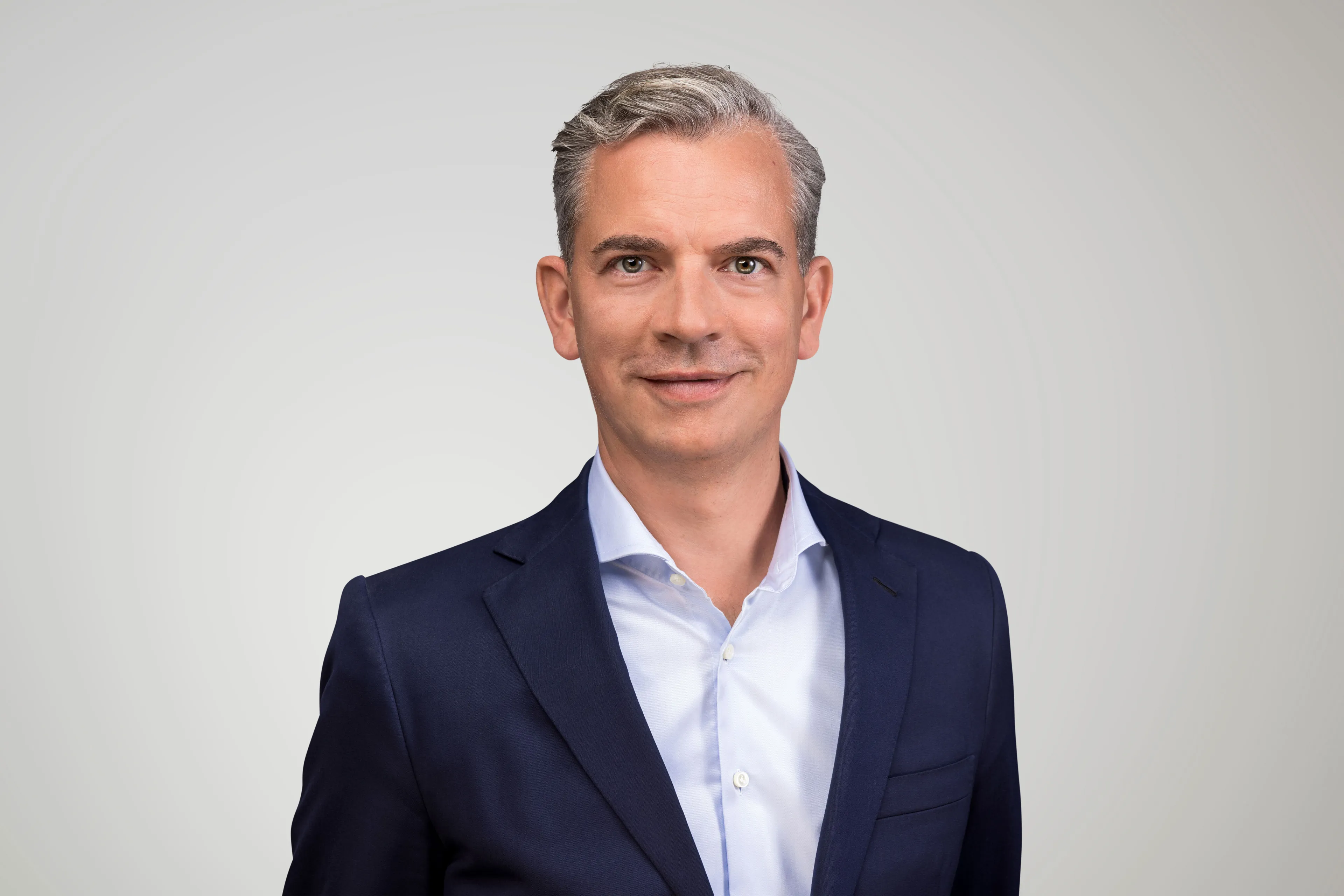 Dr. Matthias Voelkel (1)